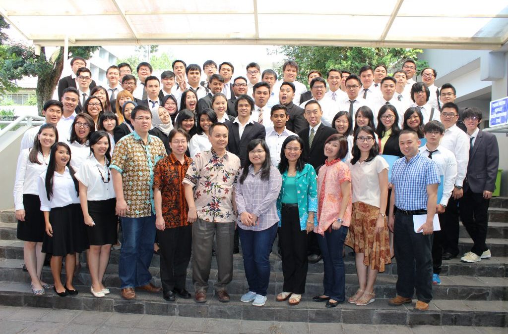 Yudisium LXV Fakultas Teknologi Informasi dan Sains