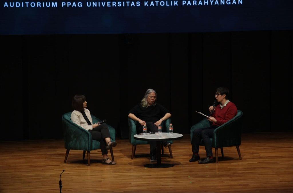 Seminar Sains #2 Tahun 2025: Talk Show Inspiratif bersama Toto Sugiri, “Bill Gates” Indonesia, co-speaker Mariskha Tri Adithia, dan moderator Pascal Alfadian Nugroho